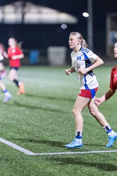 Bild 94 - wBJ Hamburger SV - Eimsbuettler TV 2 : Ergebnis: 16:0